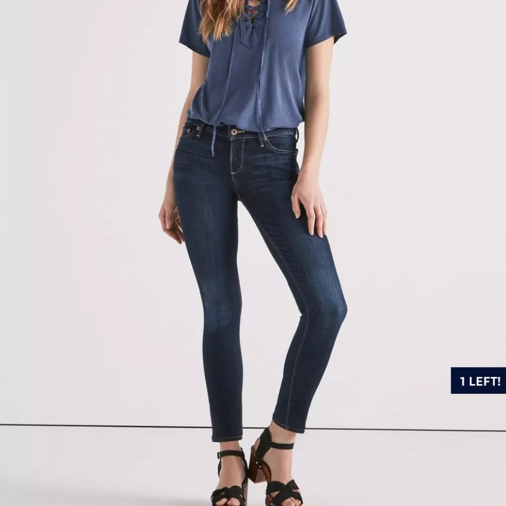 Low Rise Lolita Skinny Jean Size 2